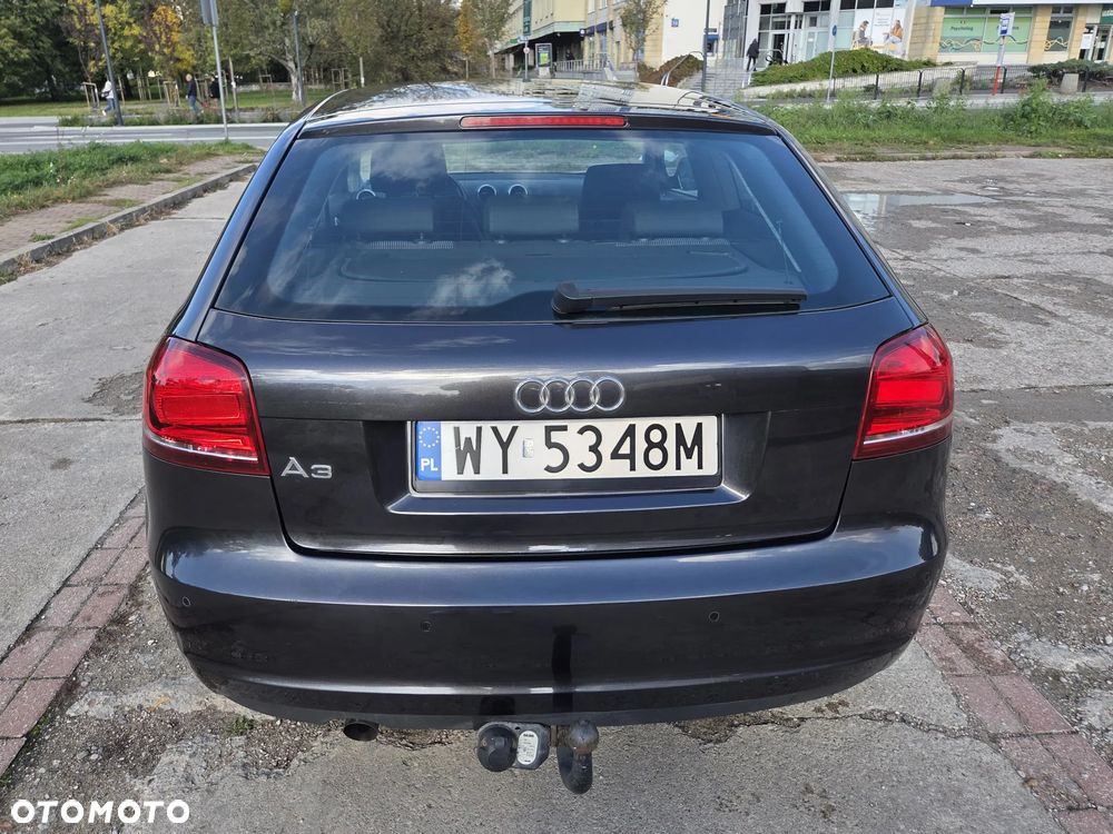Audi A3 3-drzwiowe 1.6 TDI DPF Ambition - 8