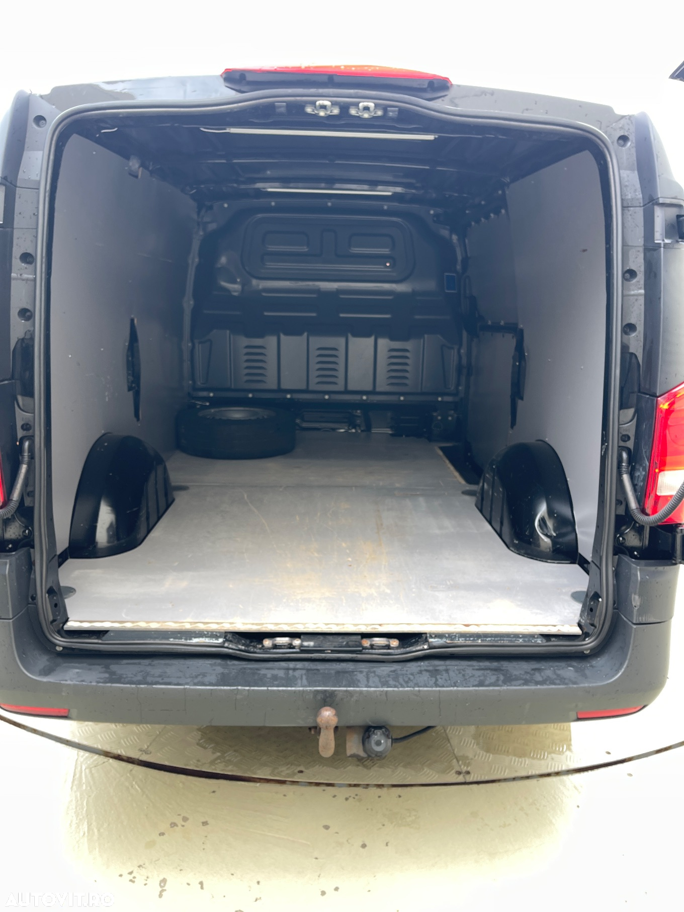 Mercedes-Benz Vito 114CDI AUTOMAT LUNG USI SPATE - 25