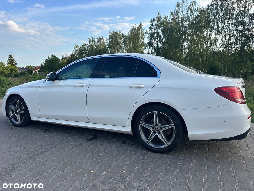 Mercedes-Benz Klasa E 220 d 9G-TRONIC - 6