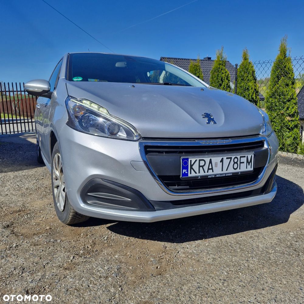 Peugeot 208 - 2