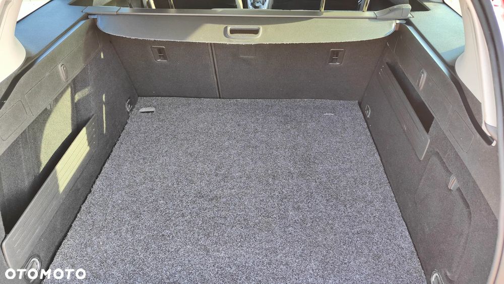 Opel Astra 1.4 Turbo Sports Tourer - 10