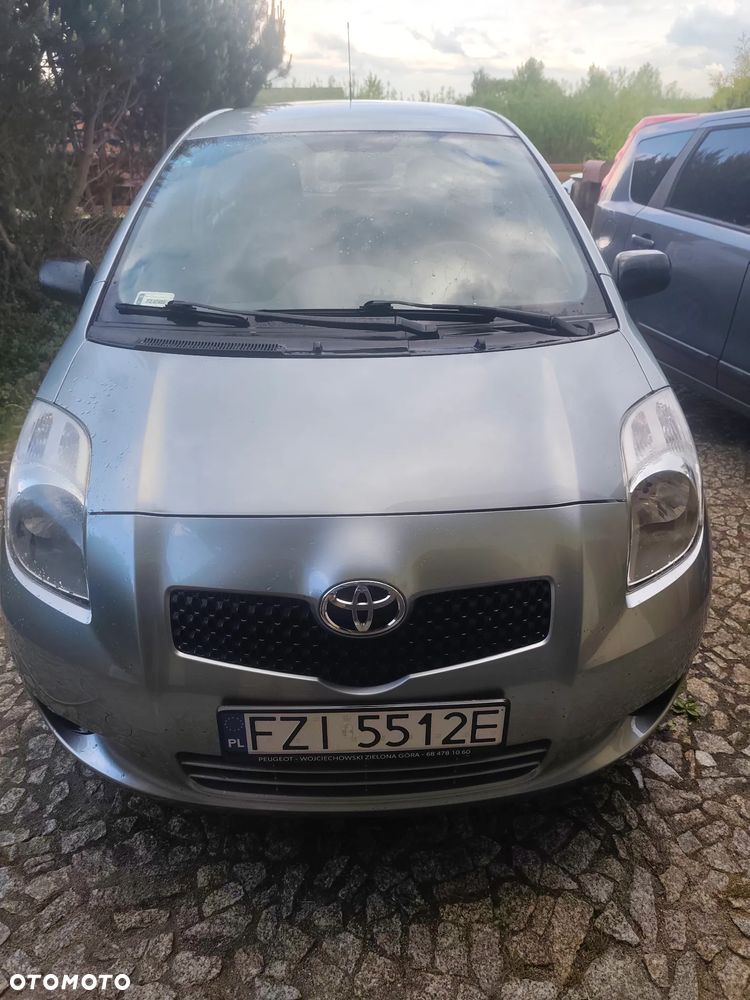 Toyota Yaris 1.0 Luna A/C - 5