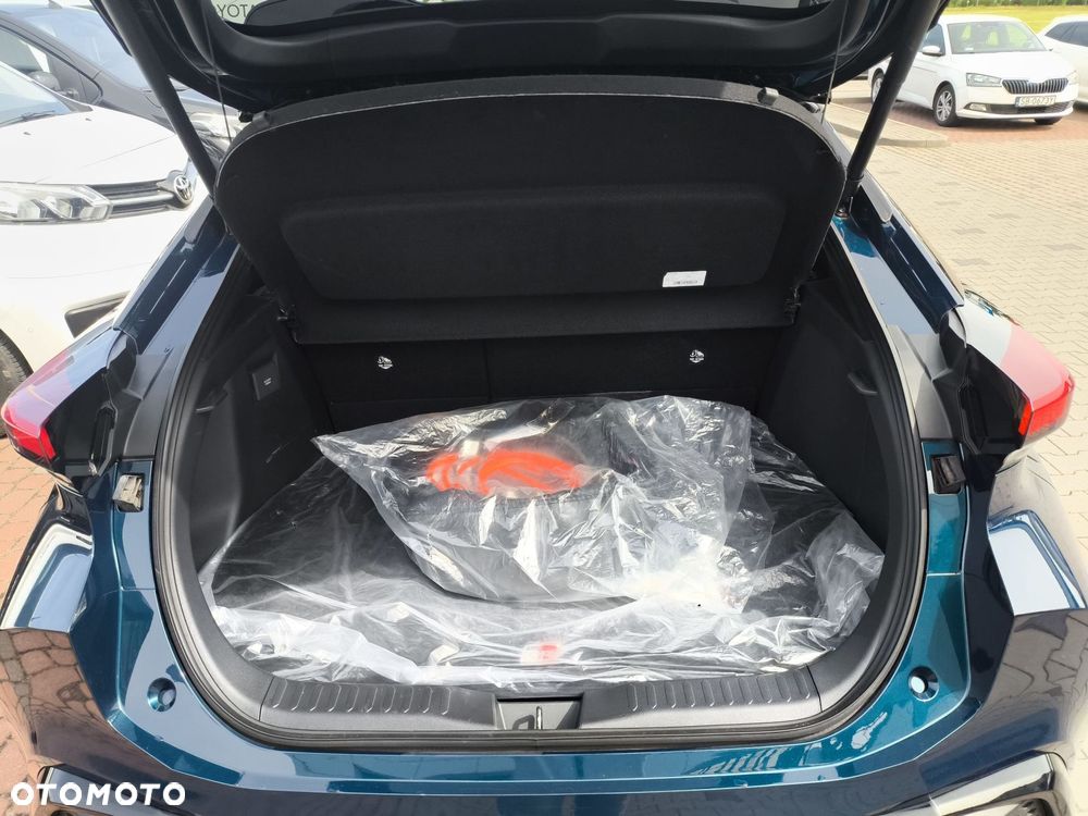 Toyota C-HR - 13