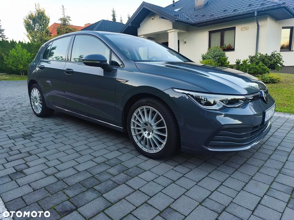 Volkswagen Golf 2.0 TDI SCR Life - 9