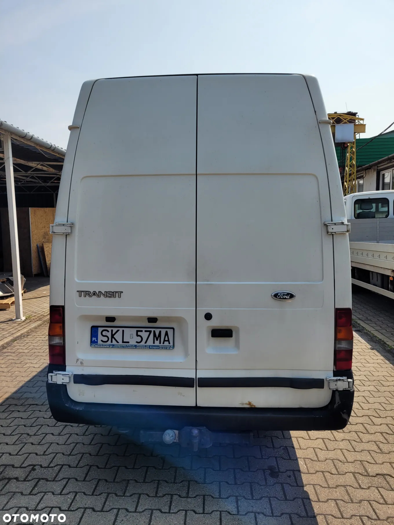 Ford Transit 350L - 5