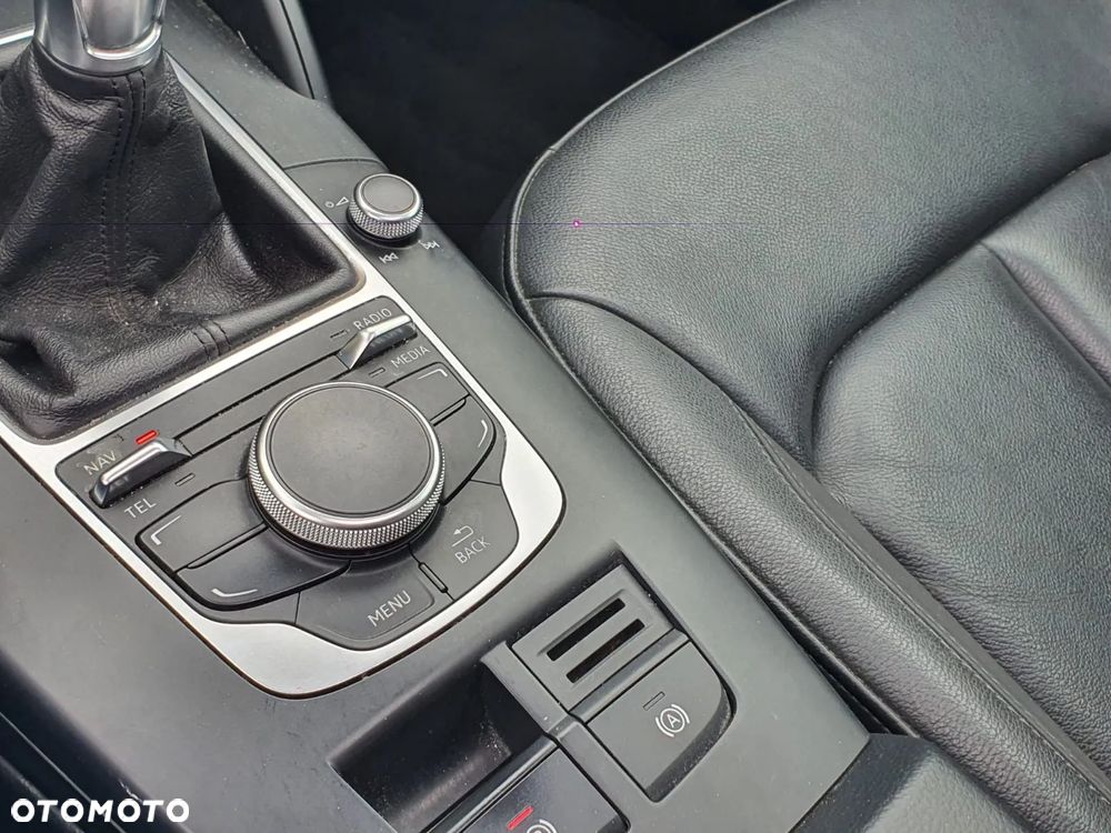 Audi A3 ver-1-6-tdi-clean-diesel-s-line-sportpaket - 11