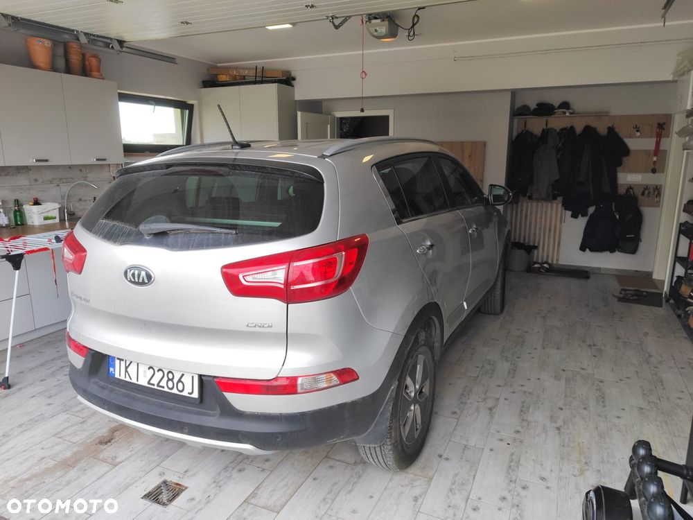 Kia Sportage - 16