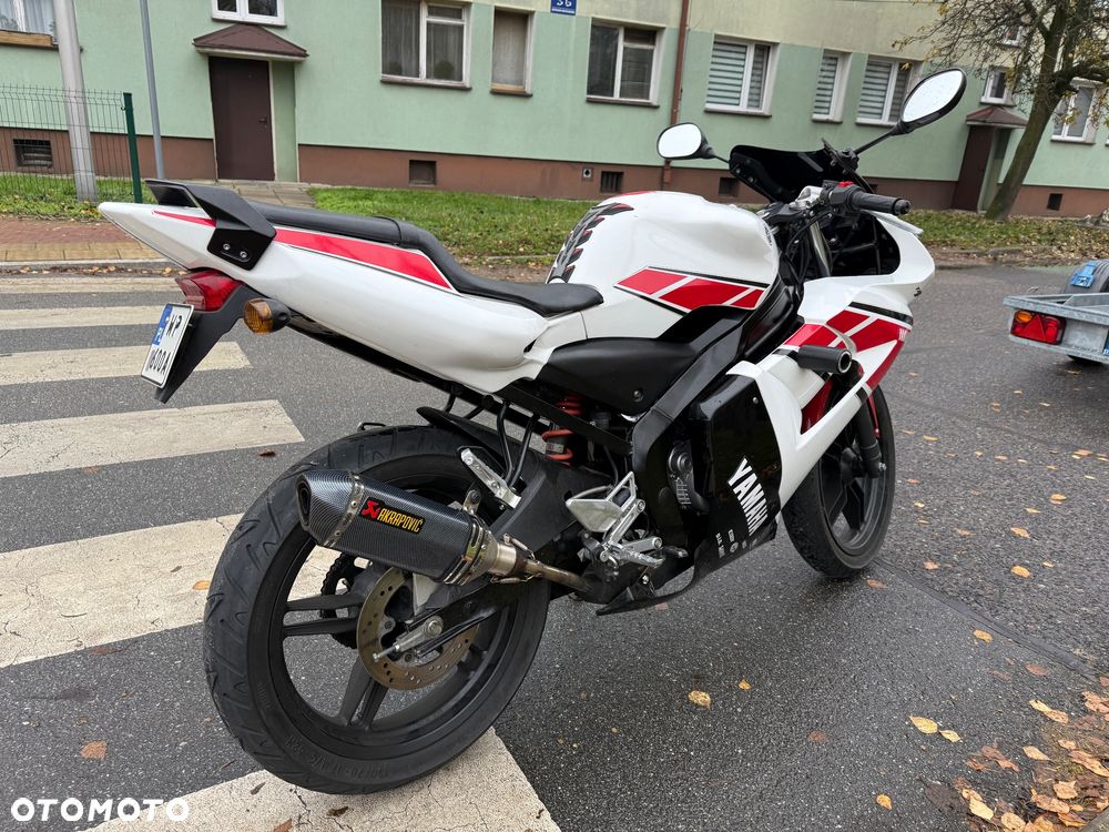 Yamaha TZR - 8