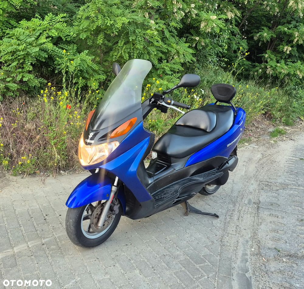 Suzuki Burgman - 1