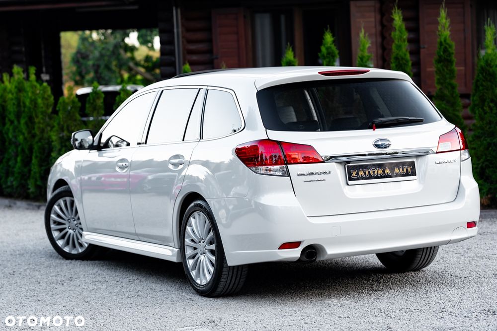 Subaru Legacy 2.5i Lineartronic Sport - 9