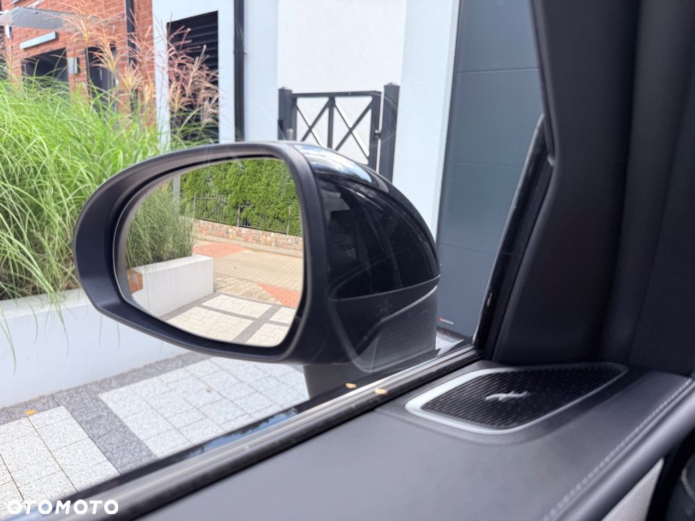 Mercedes-Benz GLC 300 mHEV 4-Matic AMG Line - 32