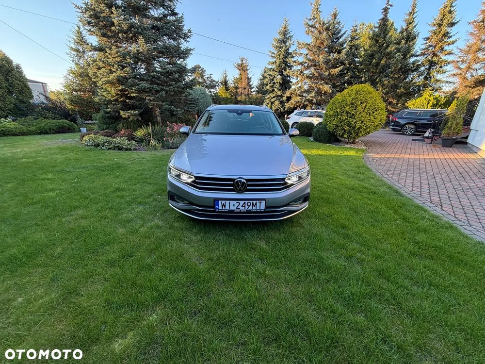Volkswagen Passat 2.0 TDI EVO Elegance DSG - 4