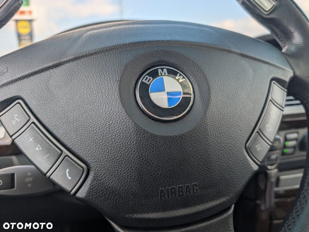 BMW Seria 7 730d - 32