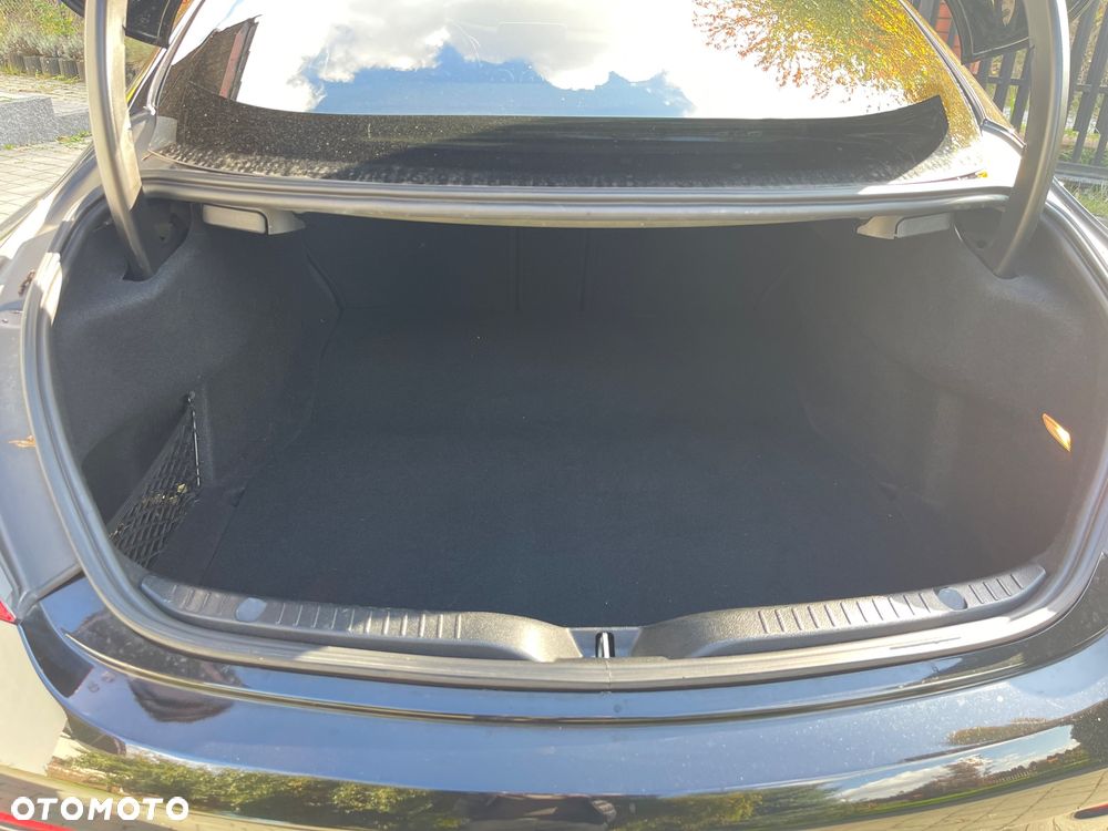 Mercedes-Benz Klasa C 300 7G-TRONIC AMG Line - 9