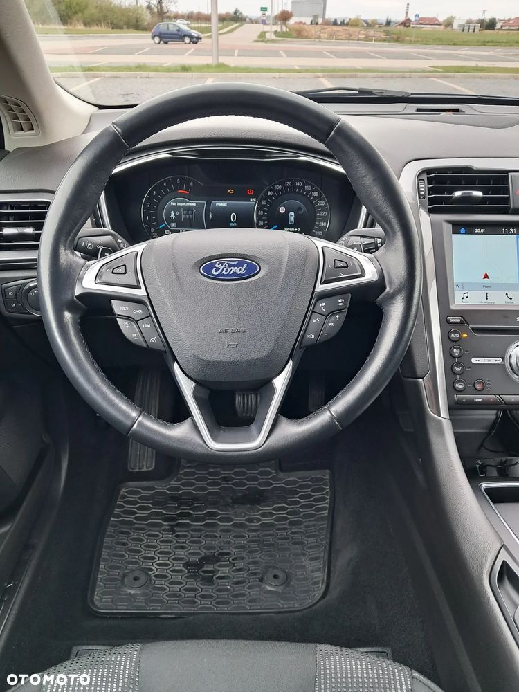 Ford Mondeo 2.0 EcoBlue Titanium - 11
