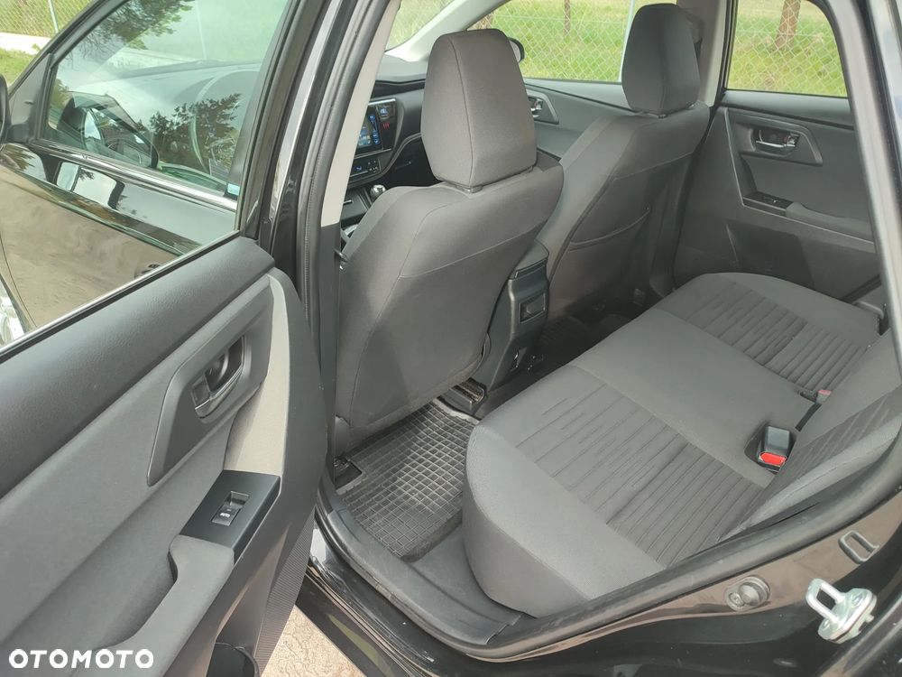 Toyota Auris 1.2 Turbo Edition-S - 22