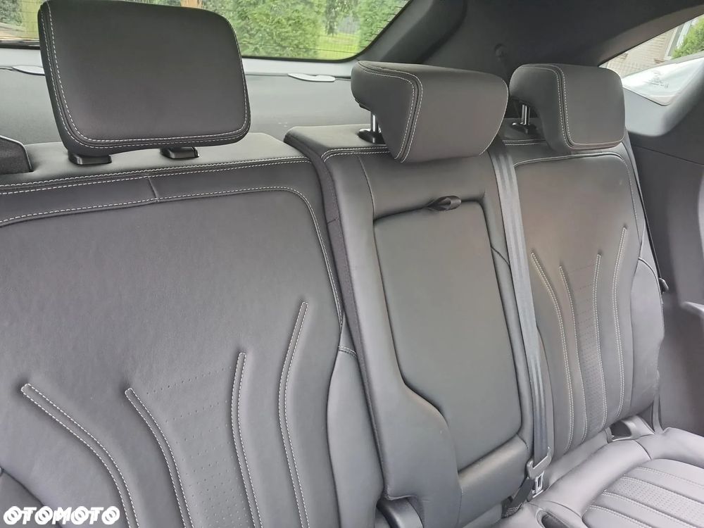 Ford Kuga 2.5P PHEV FWD Vignale - 34