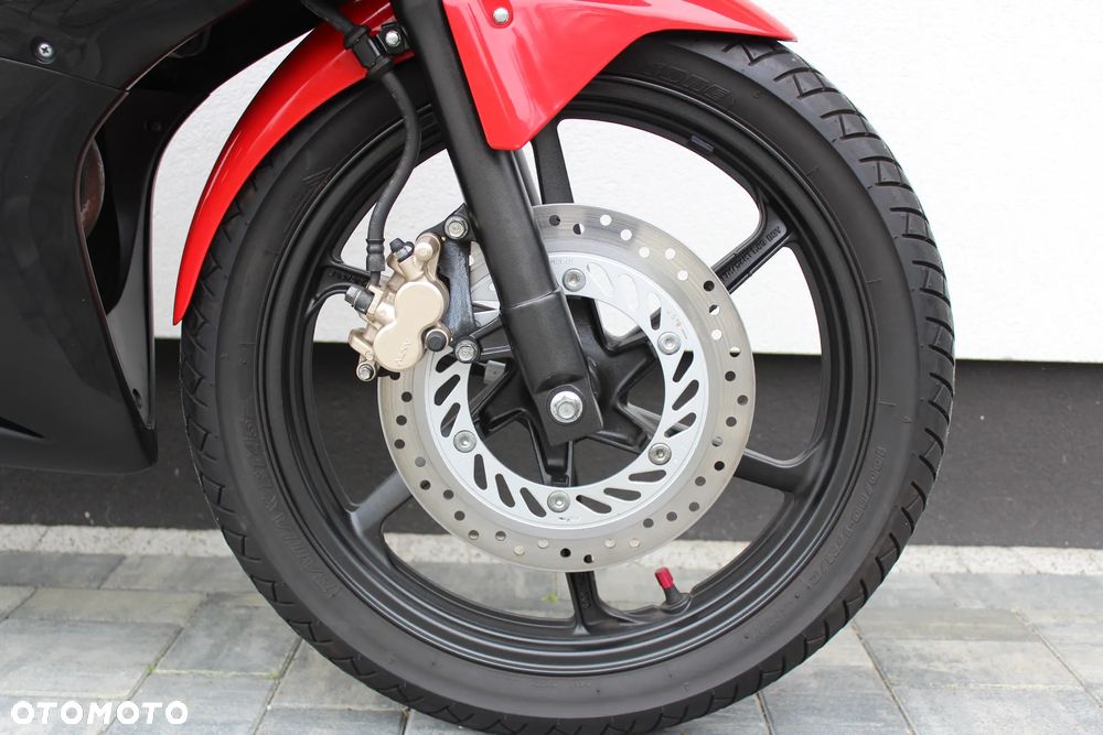 Honda CBR - 14