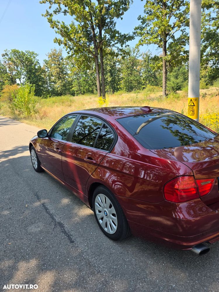 BMW Seria 3 320d - 3