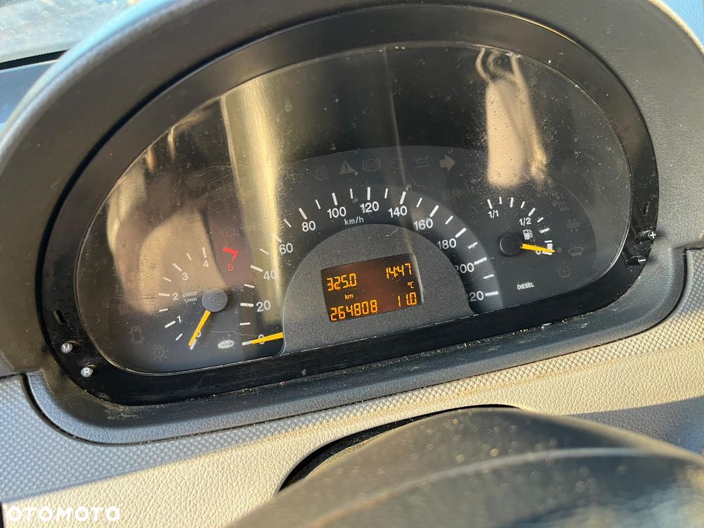 Mercedes-Benz VITO - 3