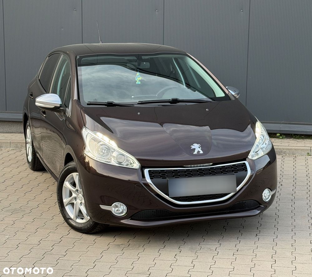 Peugeot 208 PureTech 82 Start & Stop Allure - 3