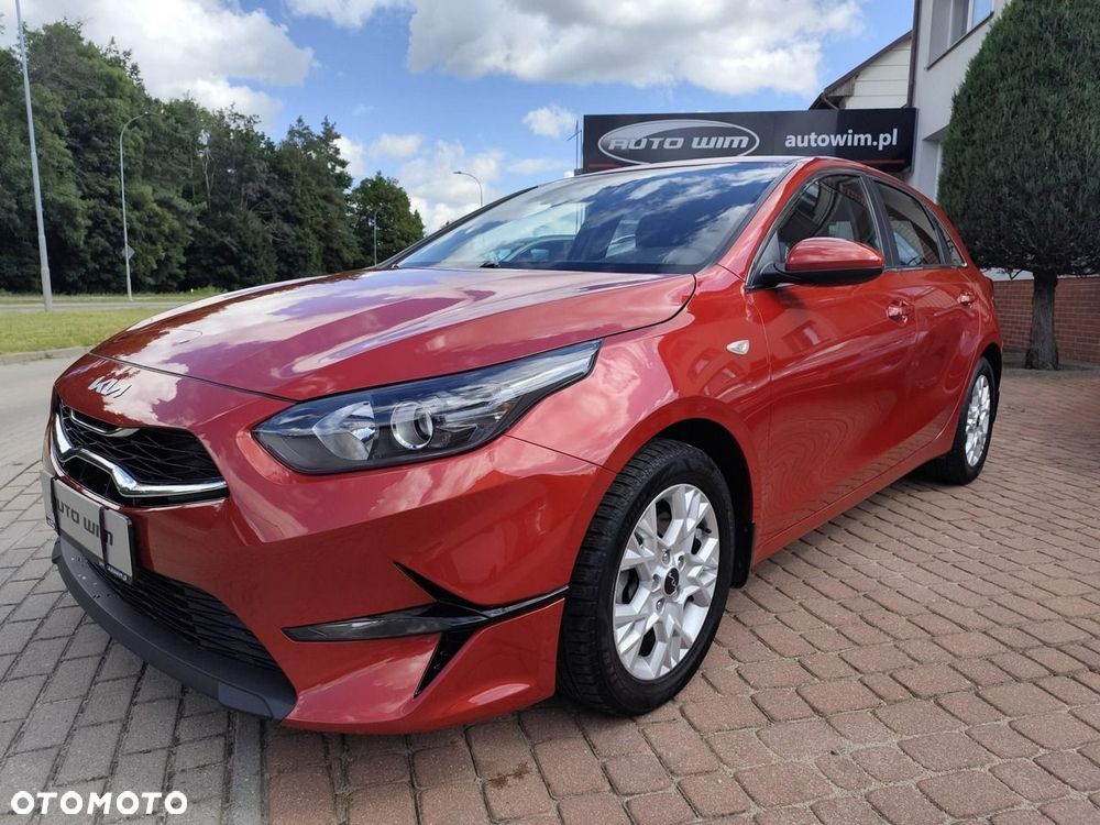 Kia Ceed - 4