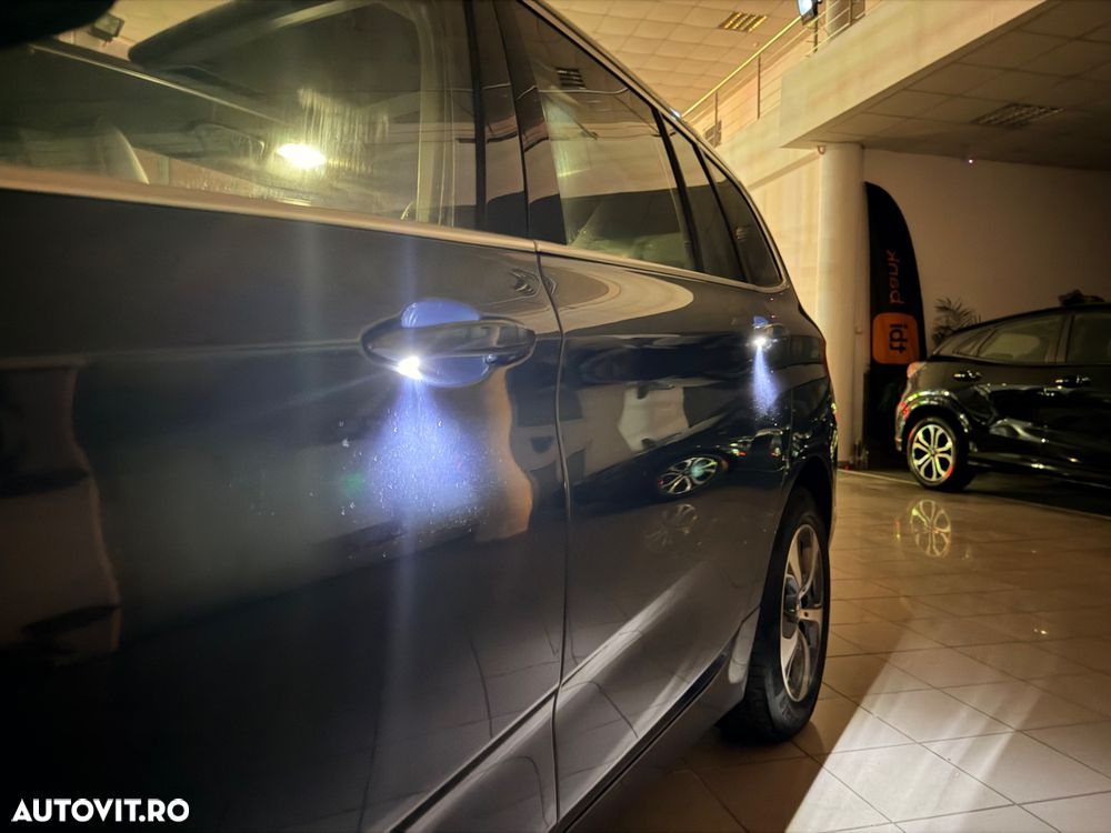 BMW Seria 2 216d Advantage - 41