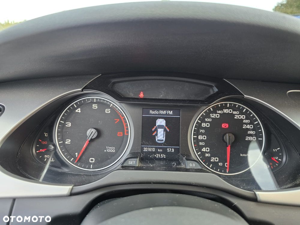 Audi A4 Avant 1.8 TFSI Ambiente - 17