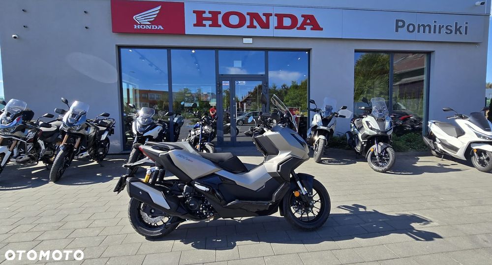 Honda ADV350 - 3