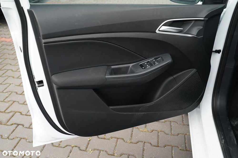 MG MG3 1.5 Excite - 10