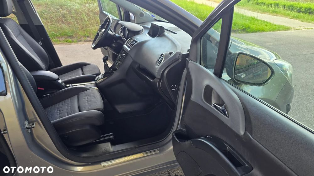Opel Meriva 1.4 Innovation - 22
