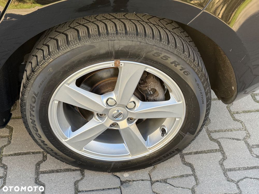 Volvo V40 D2 Drive-E Momentum - 36
