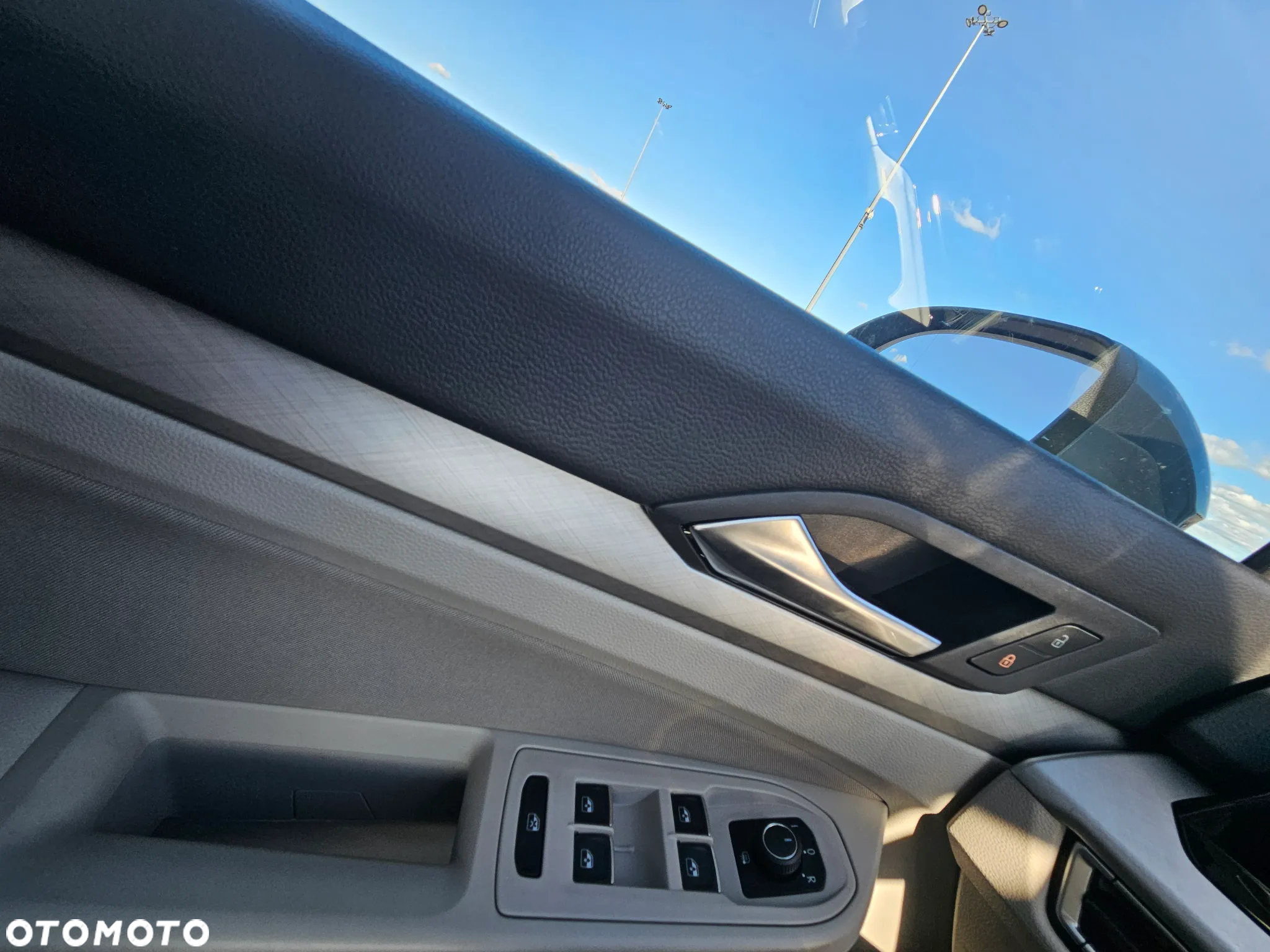 Volkswagen Golf VIII 1.5 eTSI EVO Life DSG - 14