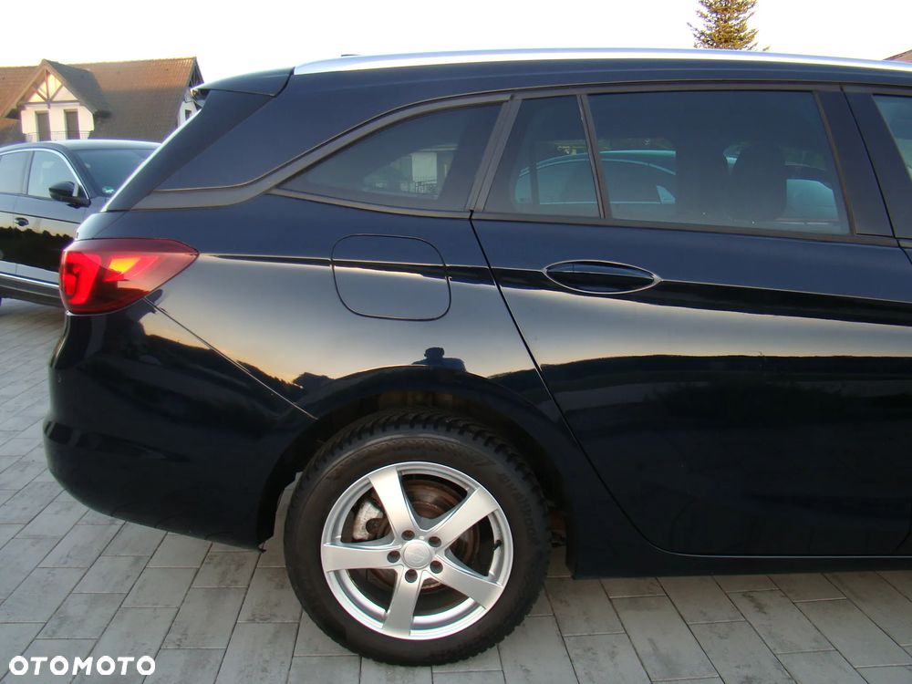 Opel Astra 1.4 Turbo Dynamic - 12