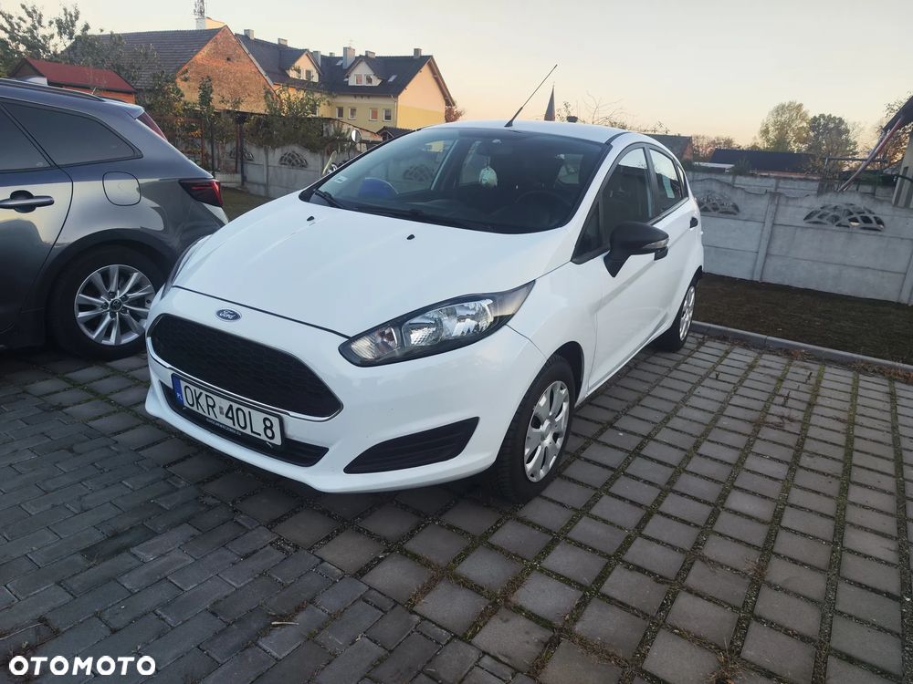 Ford Fiesta 1.25 Ambiente - 2
