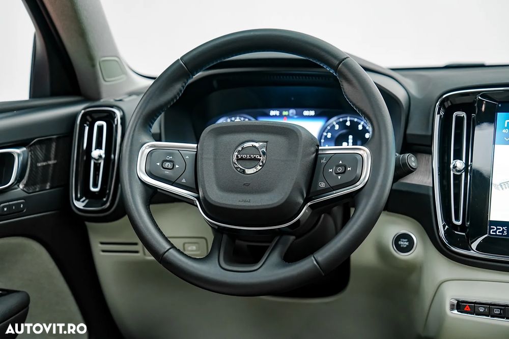 Volvo XC 40 B4 B Geartronic Inscription - 36