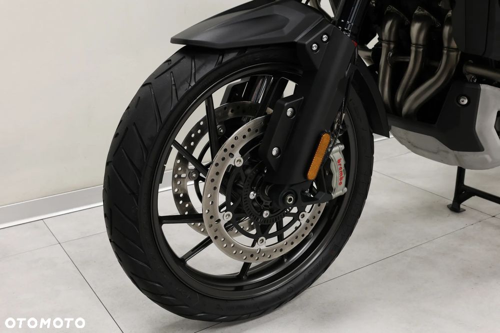 Triumph Tiger - 34