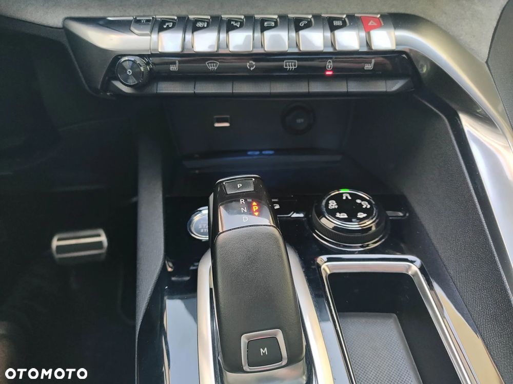 Peugeot 3008 BlueHDi 180 Stop & Start EAT8 GT - 13