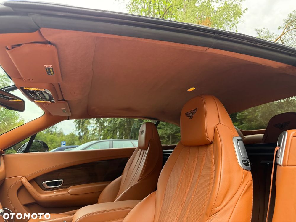 Bentley Continental GT V8 Convertible - 19