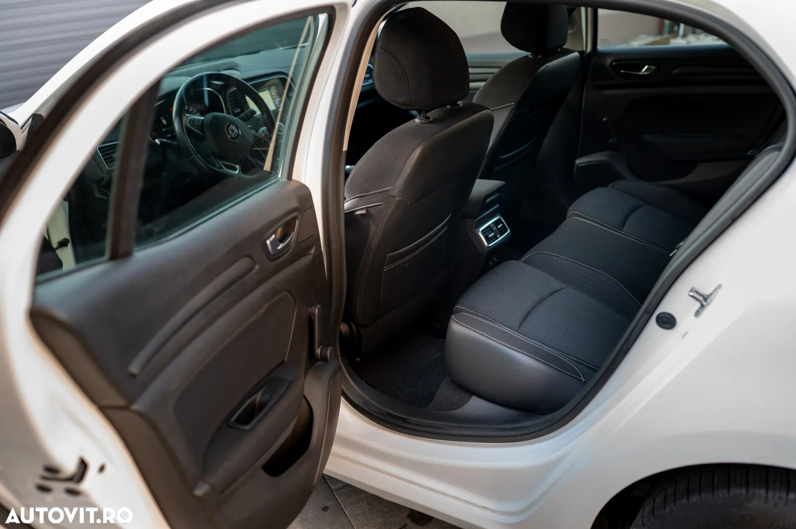 Renault Megane BLUE dCi Limited - 13