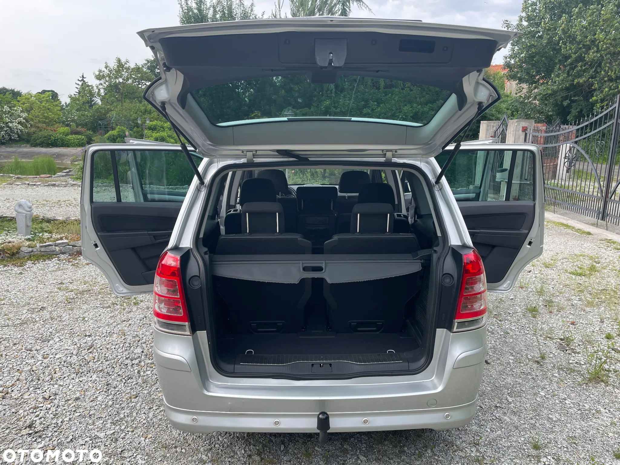 Opel Zafira - 8