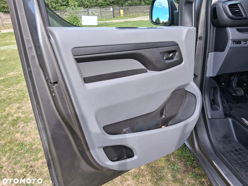 Toyota Proace Verso 1.6 D4-D Long Business - 32