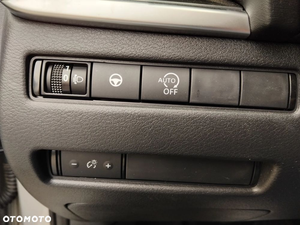 Nissan Qashqai 1.3 DIG-T MHEV N-Connecta Xtronic - 18