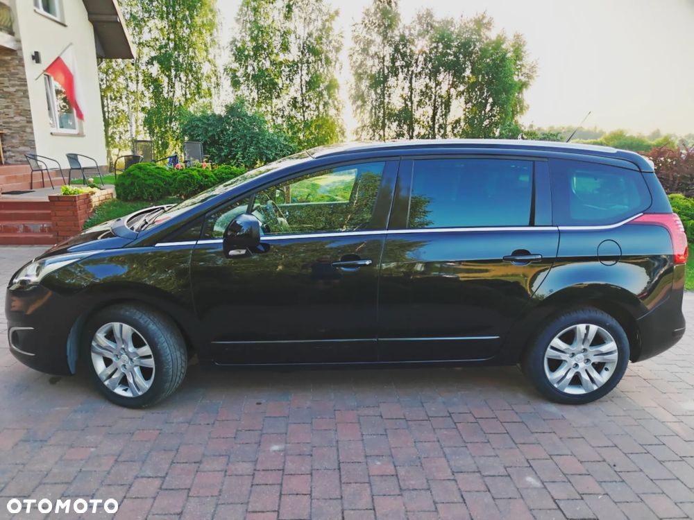 Peugeot 5008 2.0 HDi Allure 7os - 3