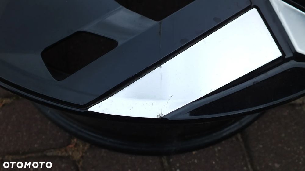 Felga Opel Grandland X 7,5x19 ET46 9848807480 - 8
