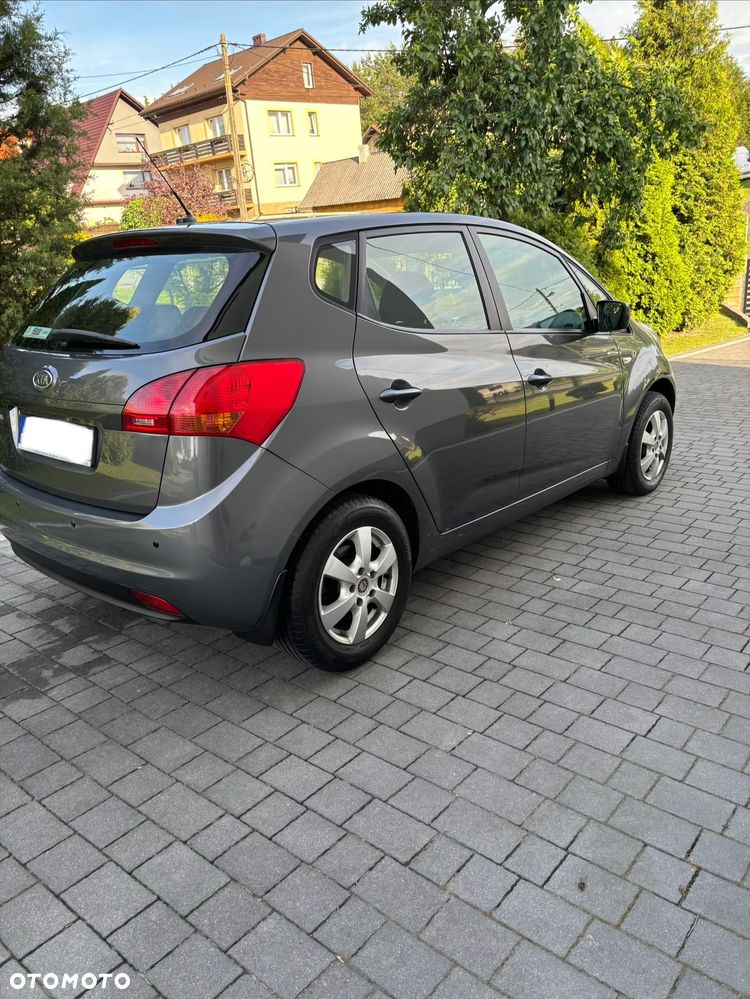 Kia Venga 1.4 L - 4