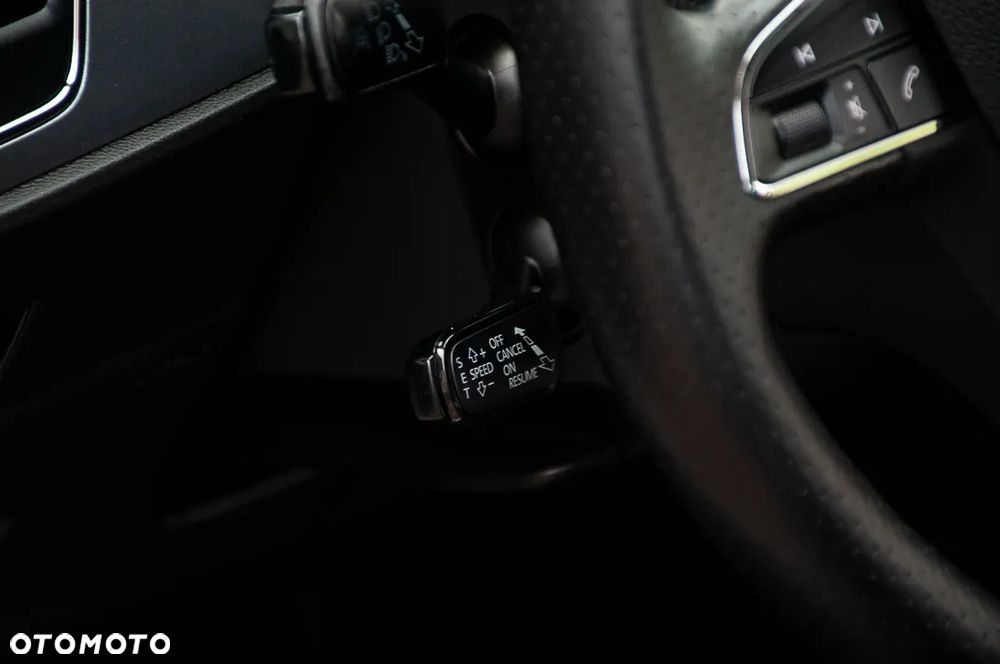 Seat Leon 2.0 TDI DPF DSG FR - 33