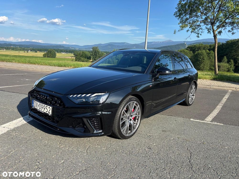 Audi A4 Avant 40 TFSI mHEV Quattro S Line S tronic - 1