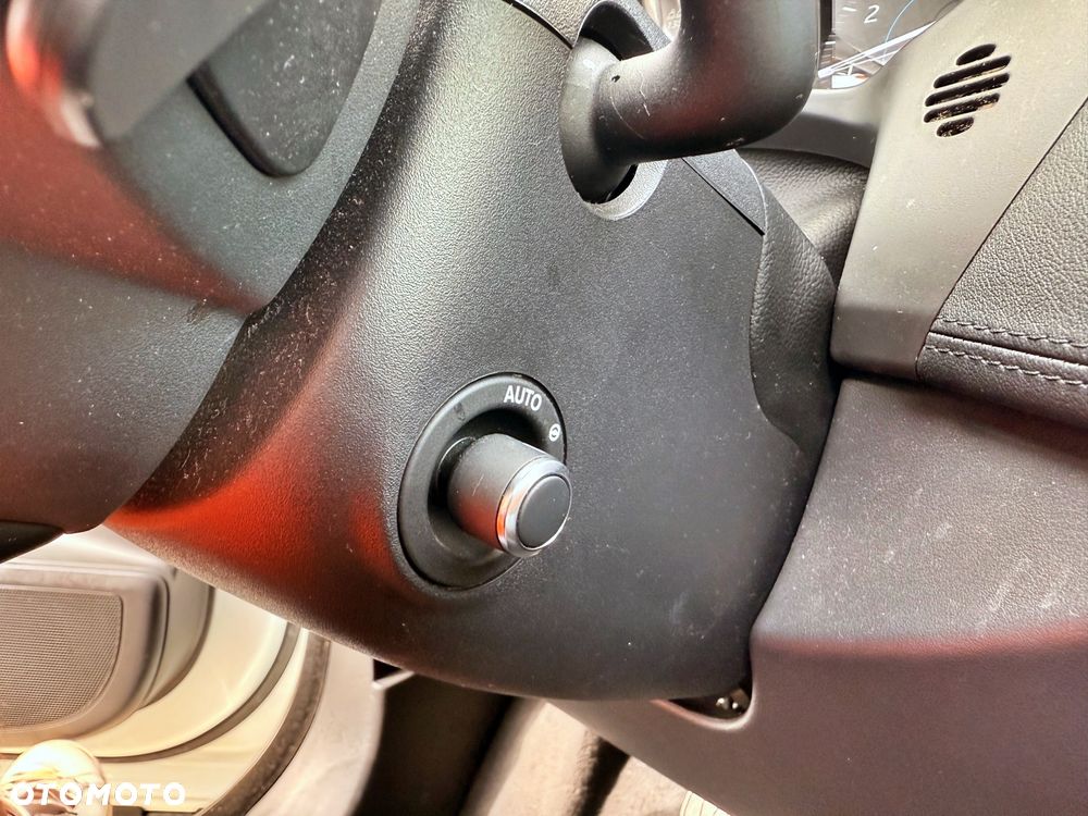 Jaguar F-Pace 2.0 i4P AWD Prestige - 25