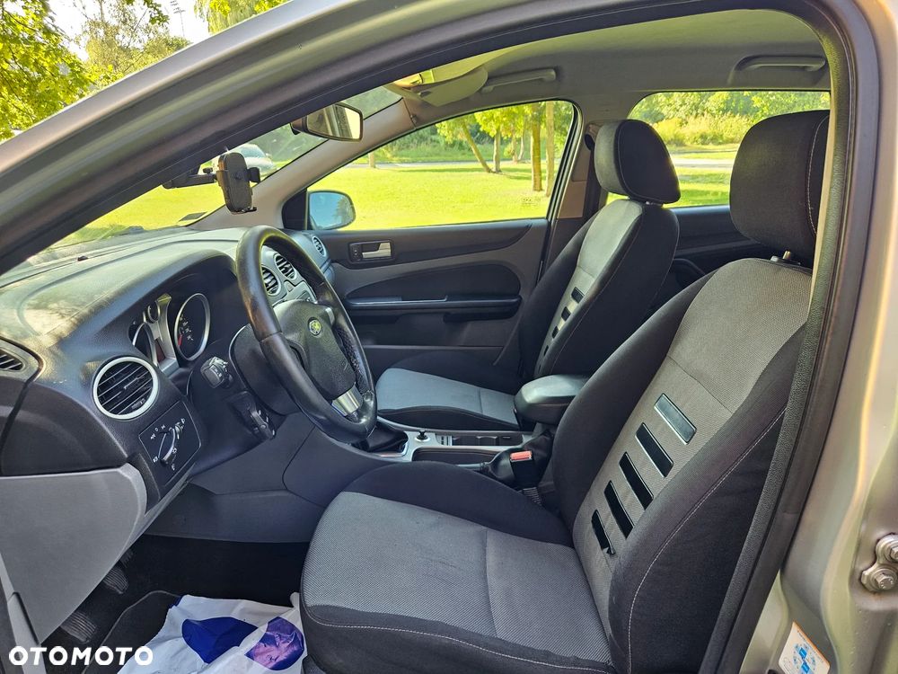 Ford Focus 1.8 TDCi Silver X - 6